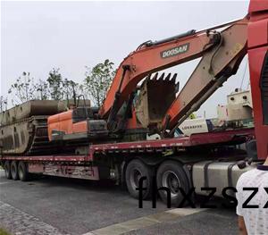 水(shui)陸挖掘(jue)機(ji)運輸(shu)