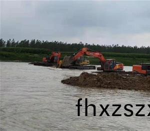 水(shui)陸挖(wa)機4